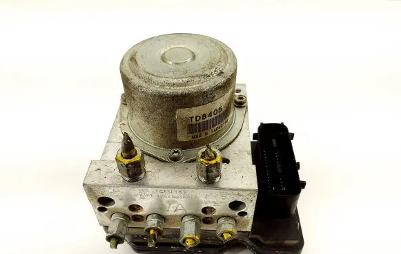 Nissan Leaf I (ZE0) ABS Pump 476603NA0A TD8405