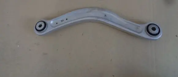 Mercedes-Benz E W212 Rear control arm A20407FI4