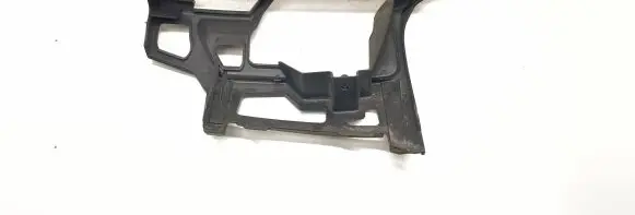 Volkswagen Golf VI Front bumper mounting bracket 5K0807724