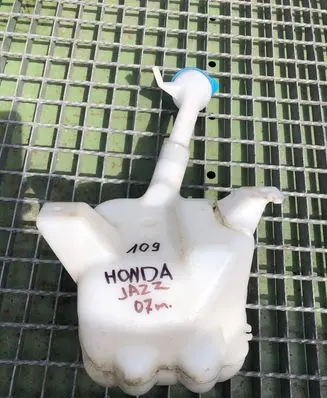 Honda Jazz Windshield washer fluid reservoir/tank