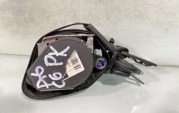 Audi A6 S6 C6 4F Front seatbelt