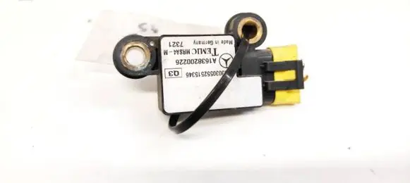 Mercedes-Benz ML W163 Airbag deployment crash/impact sensor A1638200226 7321