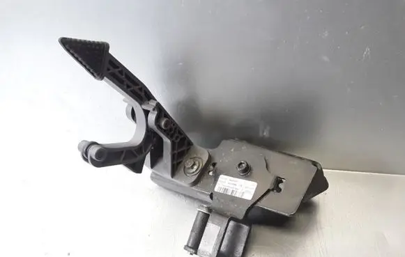 Volvo C70 Convertible roof lock/latch 9466688 9213996 9214037