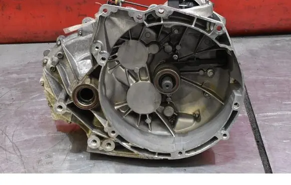 Ford Focus Manual 6 speed gearbox JX6R7002BHB
