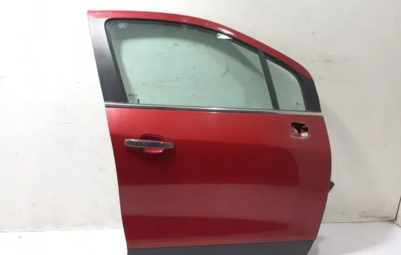 Chevrolet Tracker Front door 95371049