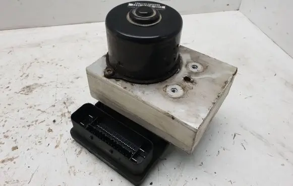 Volvo XC90 ABS Pump 30714956 00401396D0 10092504113