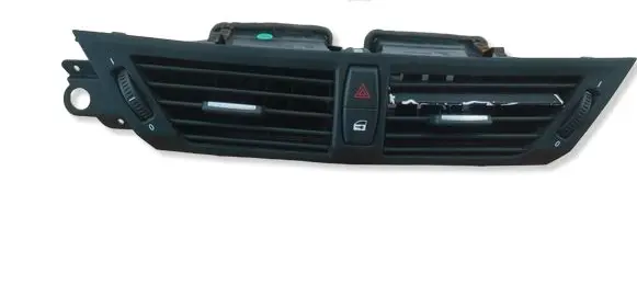 BMW X1 E84 Dash center air vent grill 2991681