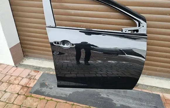 Renault Zoe Front door 