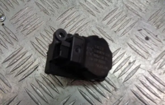 Fiat Croma A/C air flow flap actuator/motor 09180200