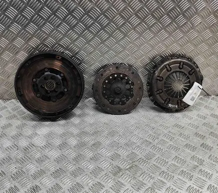 Audi A4 S4 B6 8E 8H Clutch set kit 06B141031F 06B141117D