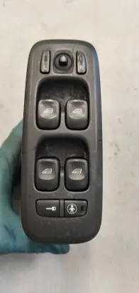 Volvo S60 Electric window control switch 8682836 01W41E