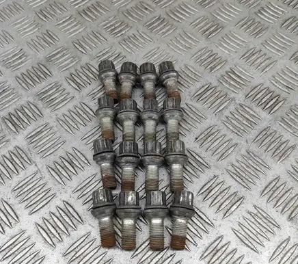Audi RS3 Nuts/bolts WHT002438