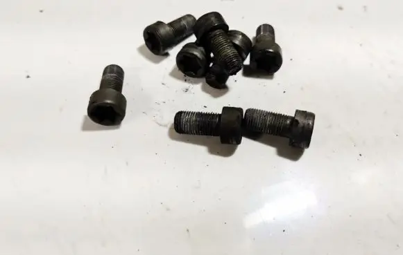 Mercedes-Benz CLC CL203 Nuts/bolts 