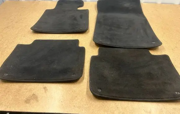 BMW 3 E46 Car floor mat set 51478201222 8201222 51478228213