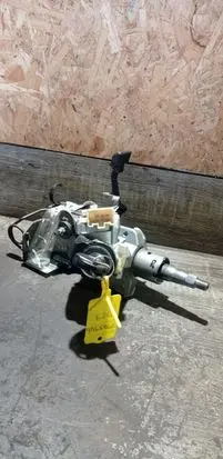 Toyota Auris 150 Ignition lock N0502965