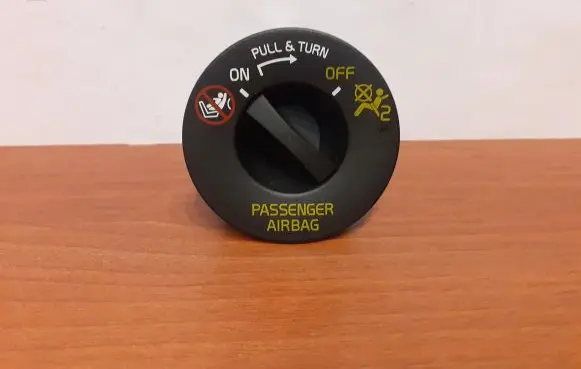 Volvo XC40 Passenger airbag on/off switch 31674767 8888767986