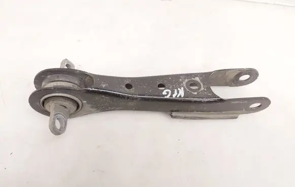 Rear control arm