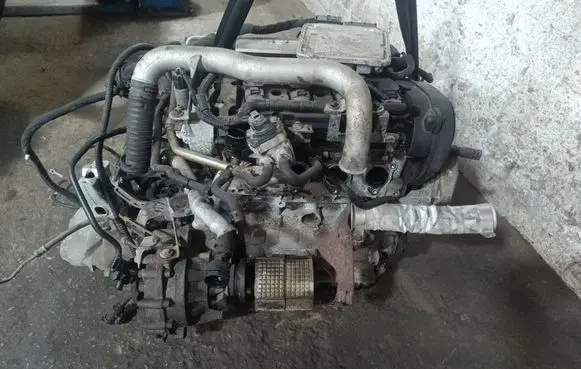 Volkswagen PASSAT B6 Engine BLR