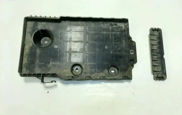 Volvo V40 Battery box tray 31301935 31301934