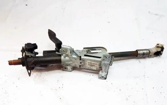 Volvo XC90 Steering wheel axle T390415669 T39-04-15669