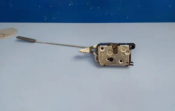 Fiat Ducato Front door lock 1308390080