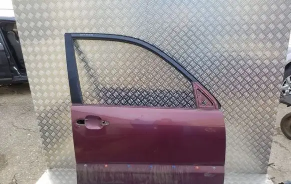 Toyota Land Cruiser (J120) Front door