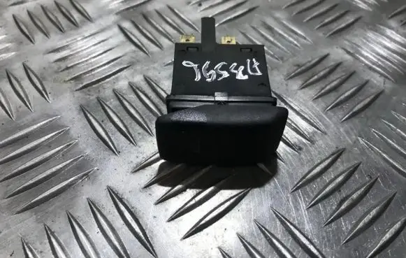 Volkswagen Jetta II Hazard light switch 191953235
