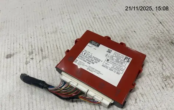 Toyota Prius (XW30) Keyless (KESSY) go control unit/module 8999047062
