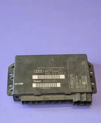 Audi A4 S4 B7 8E 8H Central body control module 8H0959433H