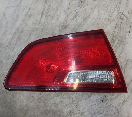 KIA Optima Tailgate rear/tail lights 924032T5