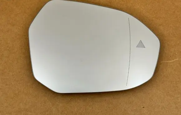 BMW 5 G60 G61 Wing mirror glass 51169451953