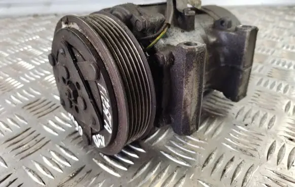 Ford Fiesta Air conditioning (A/C) compressor (pump) 2S6119D629af 1442F R134A