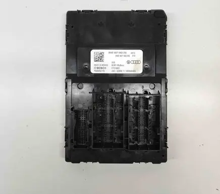 Audi Q5 SQ5 Central body control module 8W0907063BG F005V02175