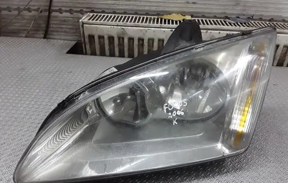 Ford Focus Headlight/headlamp 4M5113W030AD