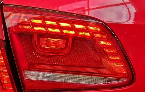 Volkswagen PASSAT B7 Rear/tail lights IMPRK1501623