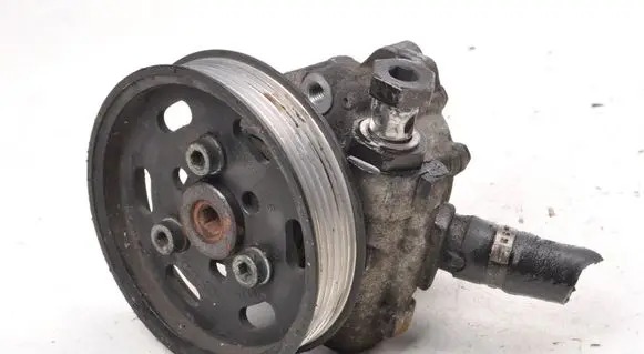 Audi A4 Allroad Power steering pump 8E0145155N