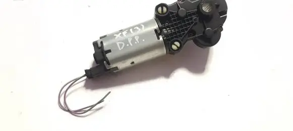 Jaguar XF Seat adjustment motor 821481414003 100210A