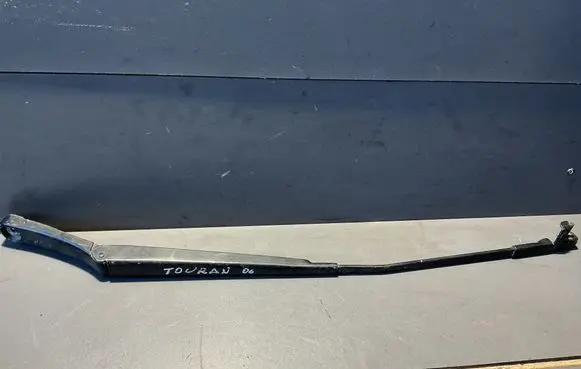 Volkswagen Touran I Front wiper blade arm 1T0955410A
