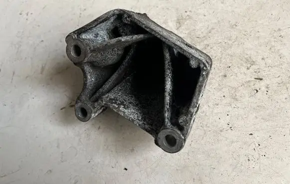Volkswagen Caddy Gearbox mounting bracket 1K0199117AH