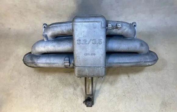 BMW 7 E23 Intake manifold 11611276404 1270899