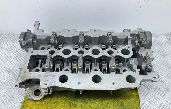 Land Rover Range Rover Sport L494 Engine head PH9X2Q