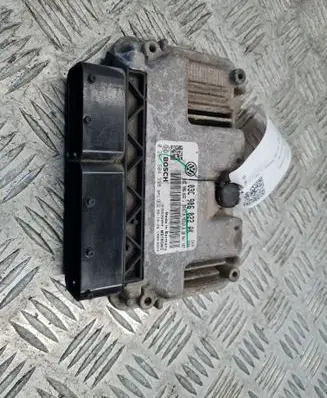 Volkswagen Golf V Engine control unit/module 03C906022AK