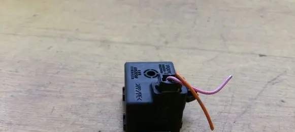 Sensor