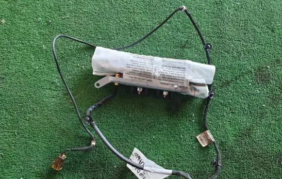 Audi Q2 - Seat airbag 81A880242D