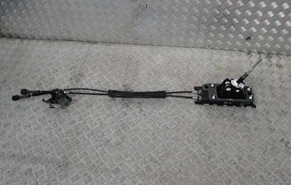 Volkswagen Polo VI Gear shifter/selector 