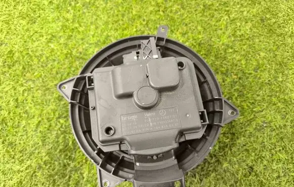 Mercedes-Benz ML W164 Heater fan/blower A1648350307 7737080701 T1012348TA