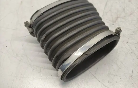 Mercedes-Benz C W205 Air intake duct part A6540980083