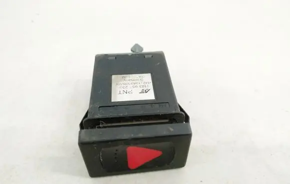 Seat Alhambra (Mk1) Hazard light switch 7m3953235 YM2113a350baw