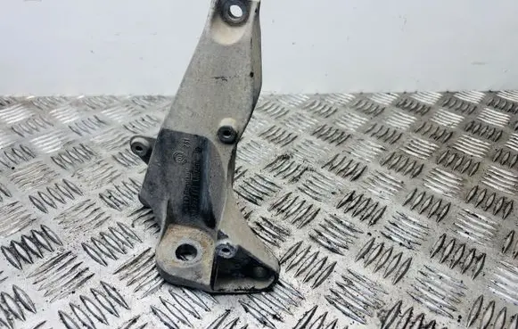 Audi A6 S6 C6 4F Gearbox mounting bracket 8D0399114AJ