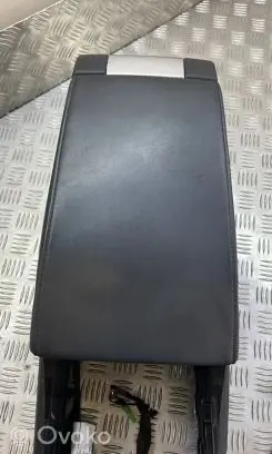 Volvo V70 Armrest 9491224 39870768 30722553